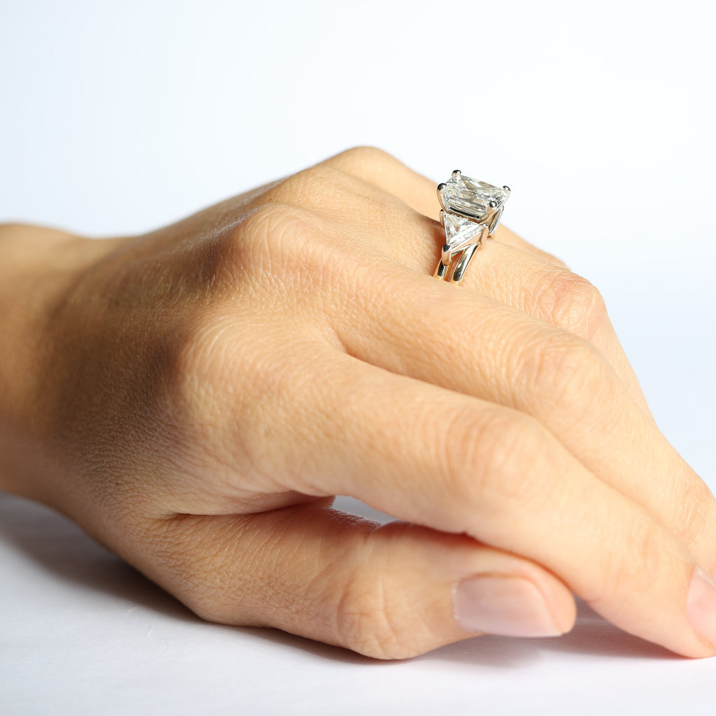 Custom side lab diamonds for engagement ring