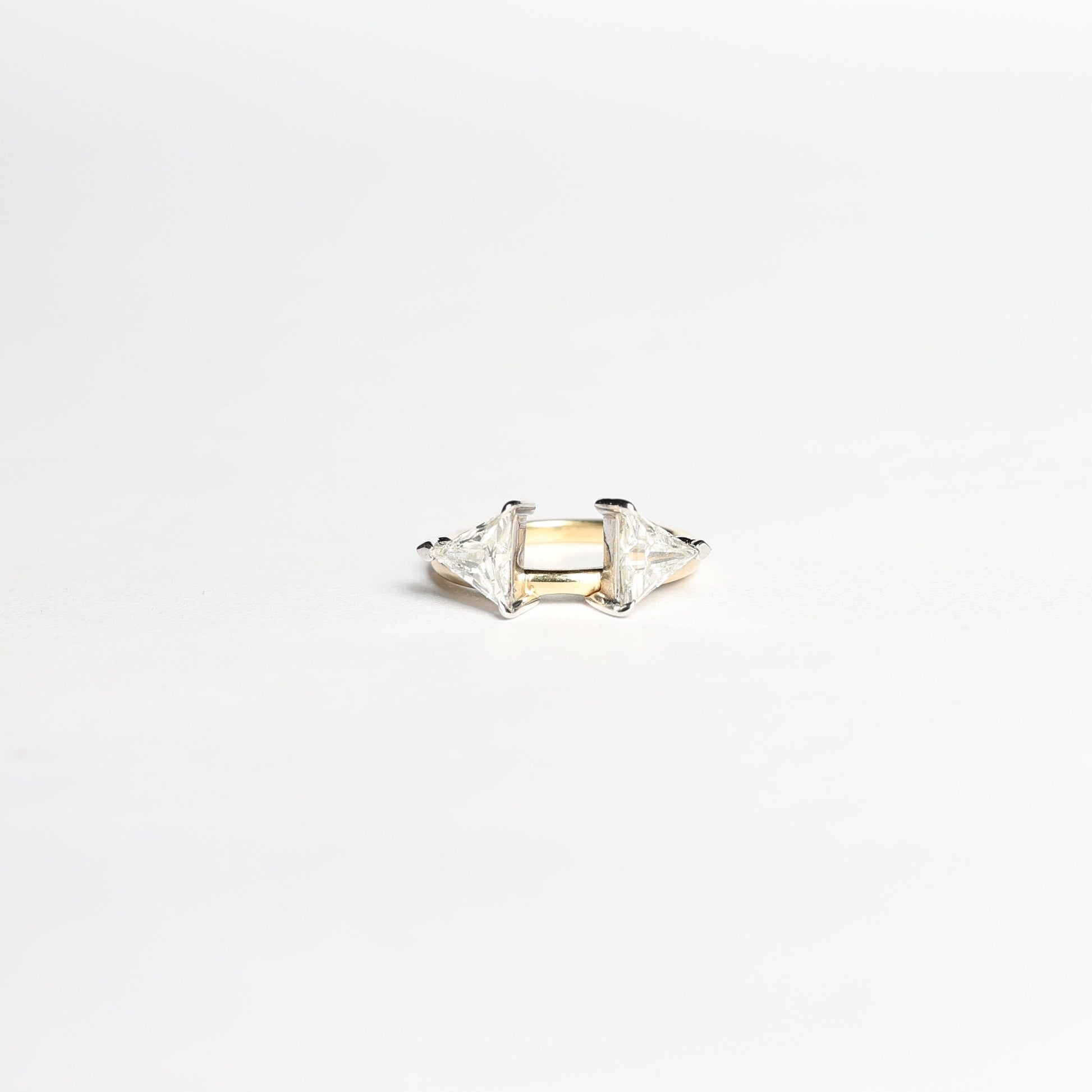 Custom side lab diamonds for engagement ring