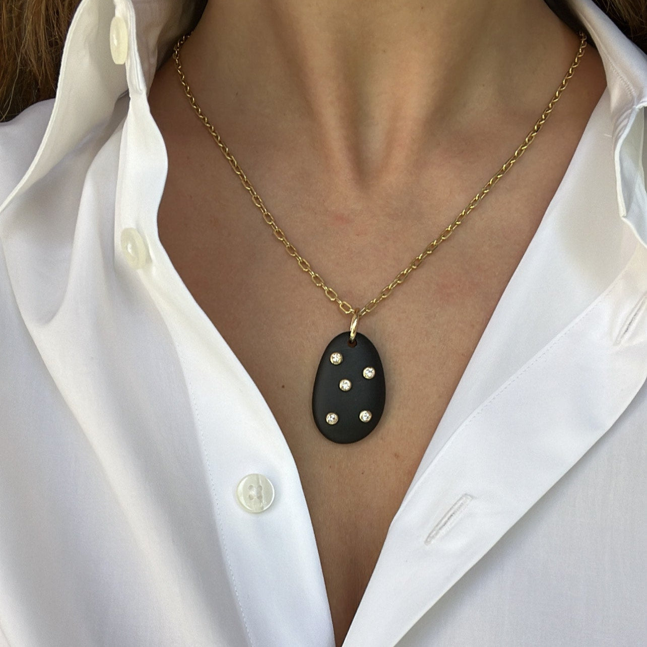 5 Diamond Pebble